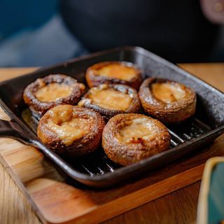 Շամպինիոն սուլուգունիով