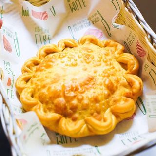 Gnocco ripieno Mortadella, Scamorza e Cipolla caramellata 