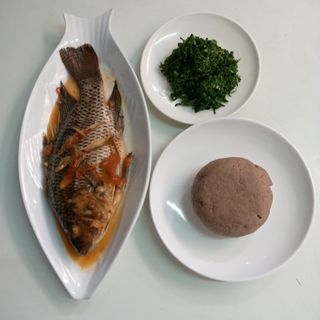 Fish Boil with Brown Ugali