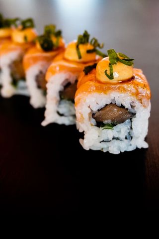 Izakaya Rolls Salmón Picante