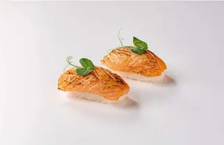 Aburi salmon