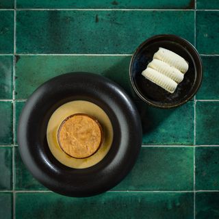 Topli "Sticky" kolač