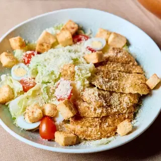 Цезарь с курицей (220 г.)