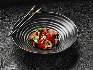 Свинина wok з овочами в соусі пепер (265 г)