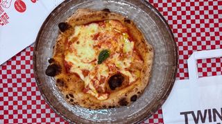 Baby pizza Margherita