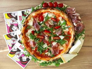 6.Pizza Parma (50 cm)