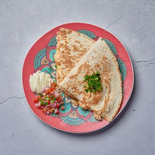 Quesada Langostinilla