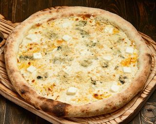 Піца С 5 сирів (430 г)