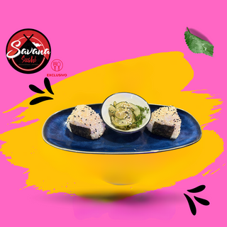 Onigiri Seasami + Tasting Salada.