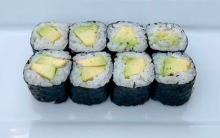 Maki De Aguacate (8 Uds.)