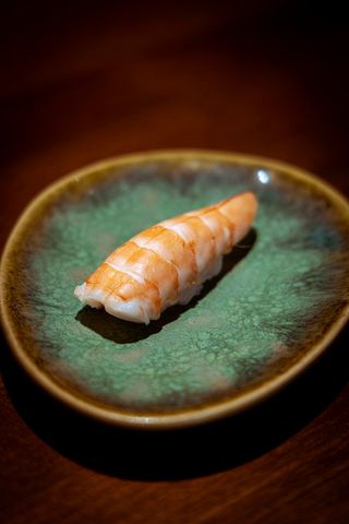 Ebi Nigiri (1 Pza.)