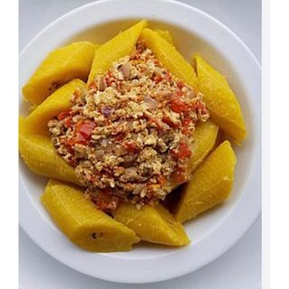 Fried Plantain and Egg Sauce