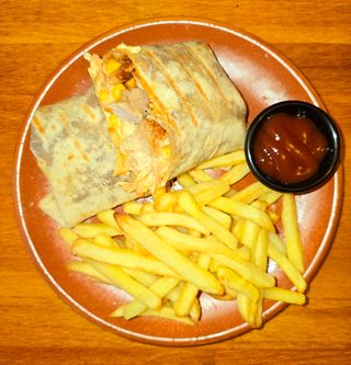 Tortilla svinjetina s coleslaw