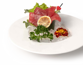 A.26. Sashimi tonno 7 pezzi