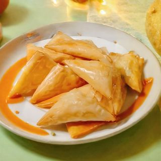 Svježe pečeni trouglići