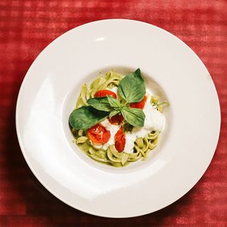 TAGLIATELLE AL PESTO