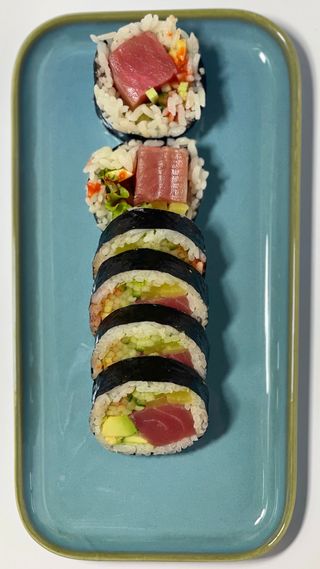 Futomaki pikantny tuńczyk