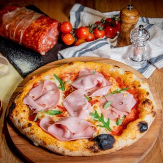 Pizza Salami (530g)