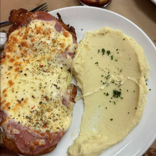 Milanesa Napolitana De Ternera