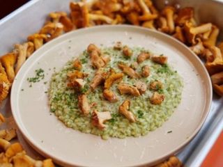 Зелене різотто з лисичками (270g)