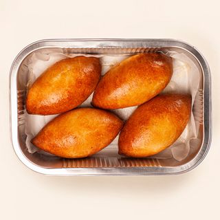 Пиріжки з куркою та сиром