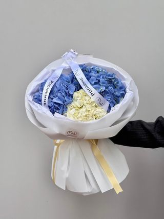 Букет из 3 гортензии (3шт)