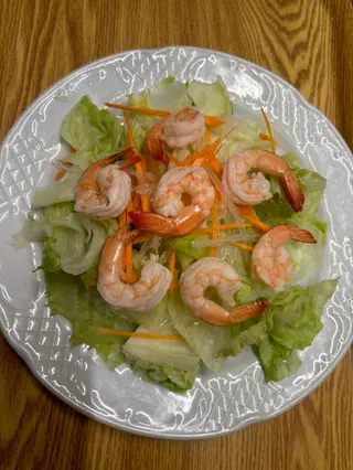 Ensalada de gambas