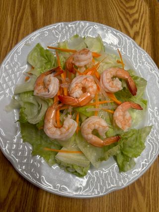 Ensalada de gambas