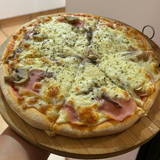 Pizza Ñoqui (Pequeña)