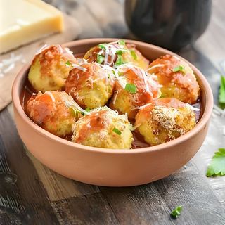 Фрикадельки с сыром моцарелла