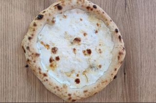 Pizza Quattro formaggi 26cm