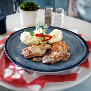 Pulpe dezosate la grătar 150 g (fără garnitură)