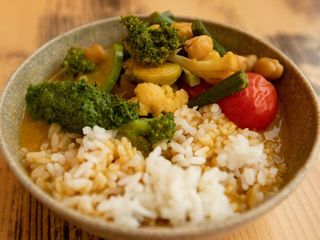 Карі з Овочами та Тофу (420g)