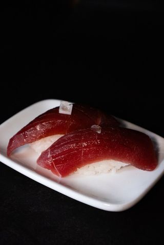 Nigiri De Atún Bluefin