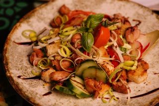 Salata cu pui cu sos choice