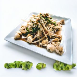 bambú y setas chinas salteadas