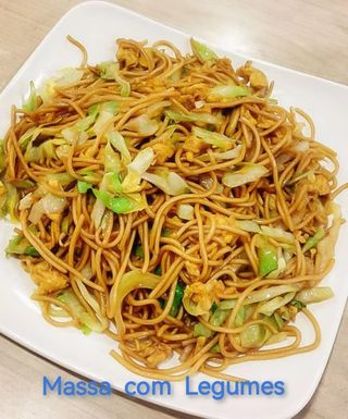 44.Massa com Legumes（蔬菜炒面）