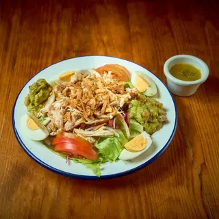 Salada de Frango Desfiado