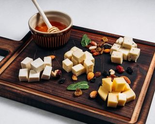 Асорті грузинських сирів(160/30г)