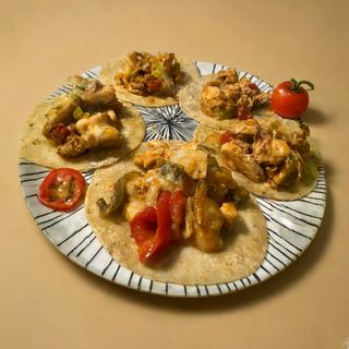 Fajitas de pollo con queso SIN GLUTEN , NO pica nada de nada.