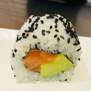 Uramaki Salmón Uramaki (8 Pzs.)