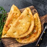 Чебурек "кримський" З Свининою, Сиром Та Помідорами (500г)