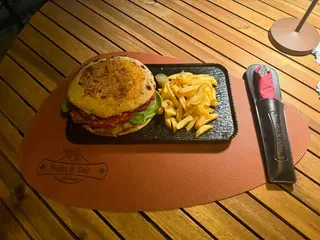 3+1 Gratis - Mexican burger