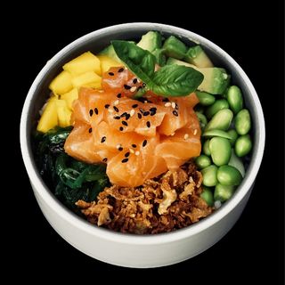 Poke De Salmón