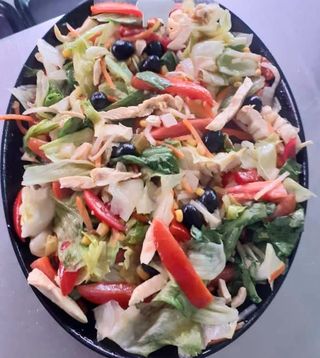 Insalatona di petto di pollo giallo 250 g