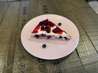 Cheesecake cu afine și mascarpone