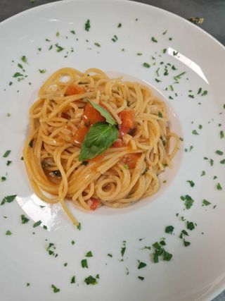 Spaghetti pomodoro fresco