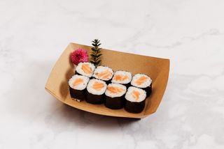 67. Hosomaki Salmone 8 pezzi