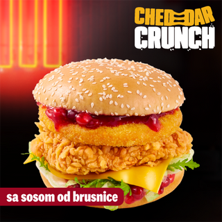 Cheddar crunch sa sosom od brusnice