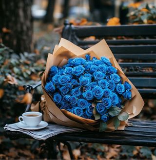 Midnight Blue - Buchet trandafiri albastri premium